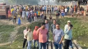 Bihar Special Train Fire News