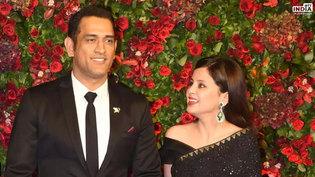 Mahendra Singh Dhoni and Sakshi: अनंत-राधिका के प्री-वेडिंग इवेंट में ये क्रिकेटर रंग जमाने को तैयार, महेंद्र सिंह धोनी और साक्षी पहुंचे जामनगर