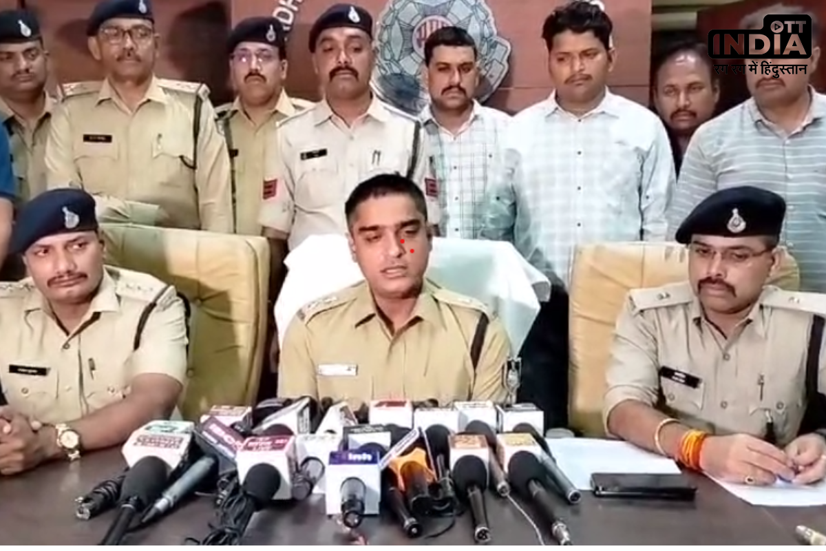 Indore Crime Story: बेटे ने किया पत्नी से रेप तो पिता ने ही कर दी उसकी हत्या, पुलिस ने किया खुलासा