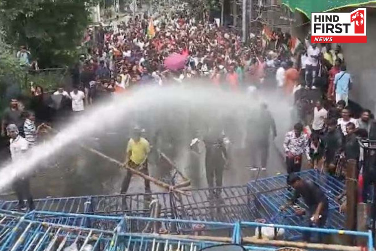 Kolkata Nabanna protest: Police lathi-charge, use tear gas, water cannons to protesters