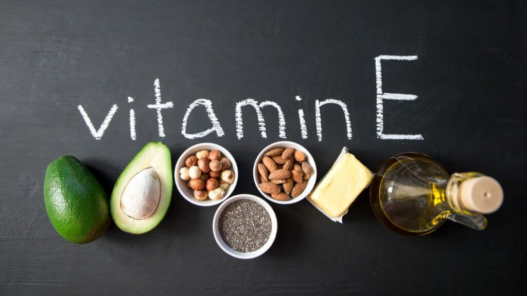 Vitamin E Benefits: इन पांच कारणों से आपके शरीर को होती है विटामिन ई की जरुरत, आप भी जानें  
