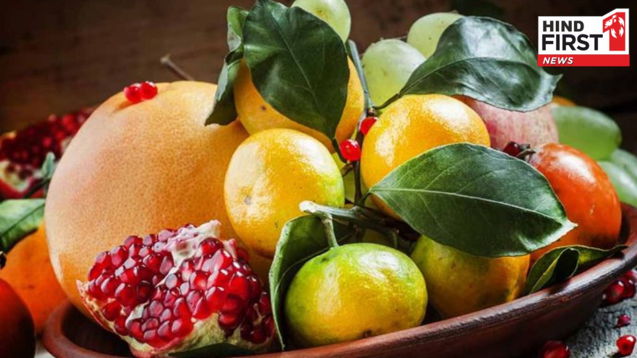 Fruits For Winter: इम्युनिटी बढ़ाने और स्वस्थ रहने के लिए सर्दियों में जरूर खाएं ये पांच फल