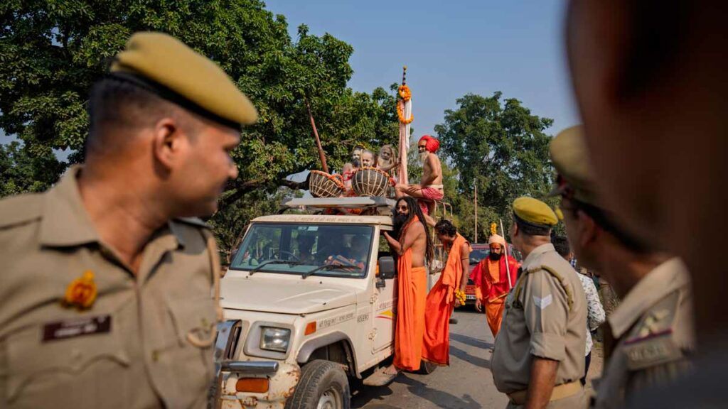 Mahakumbh 2025 Preparation: महाकुंभ में जाने की है तैयारी तो इन 7 बातों का रखें ख्याल, नहीं होगी कोई परेशानी 
