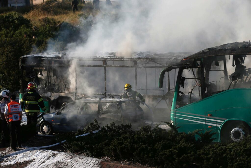 Israel bus explosion